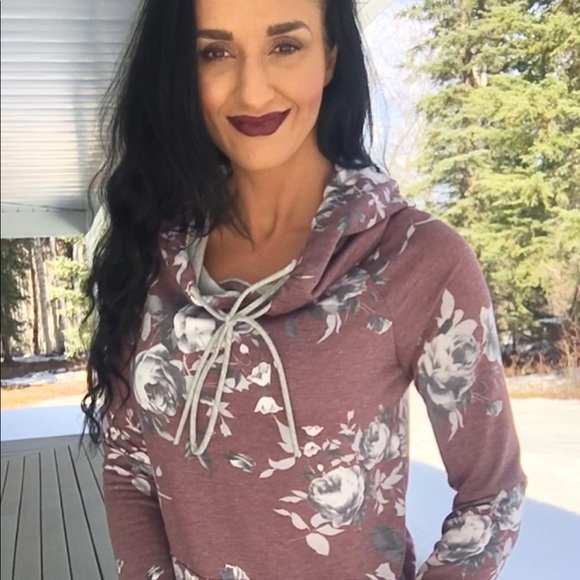 12 Pm By Mon Ami Sweaters - NEW Beautiful floral hoody grey burgundy